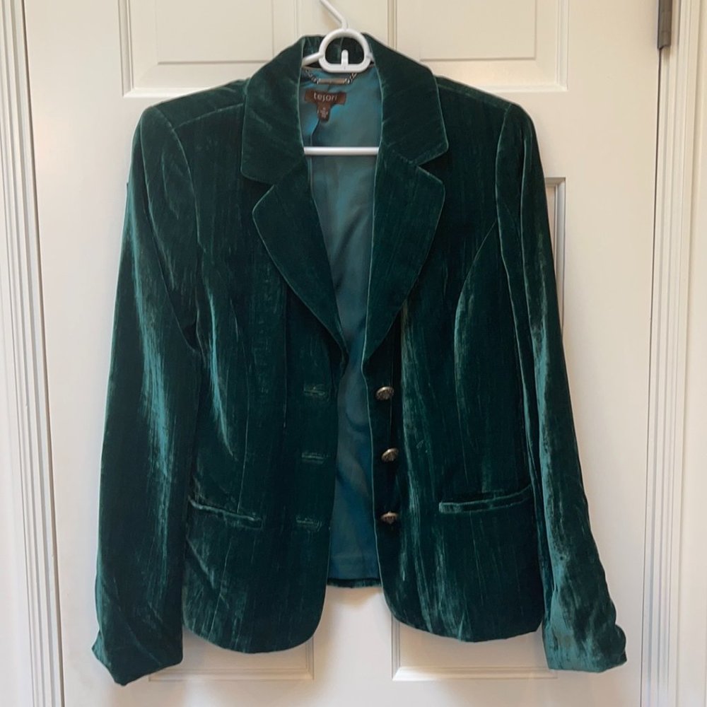 Tesori Green Velvet Blazer